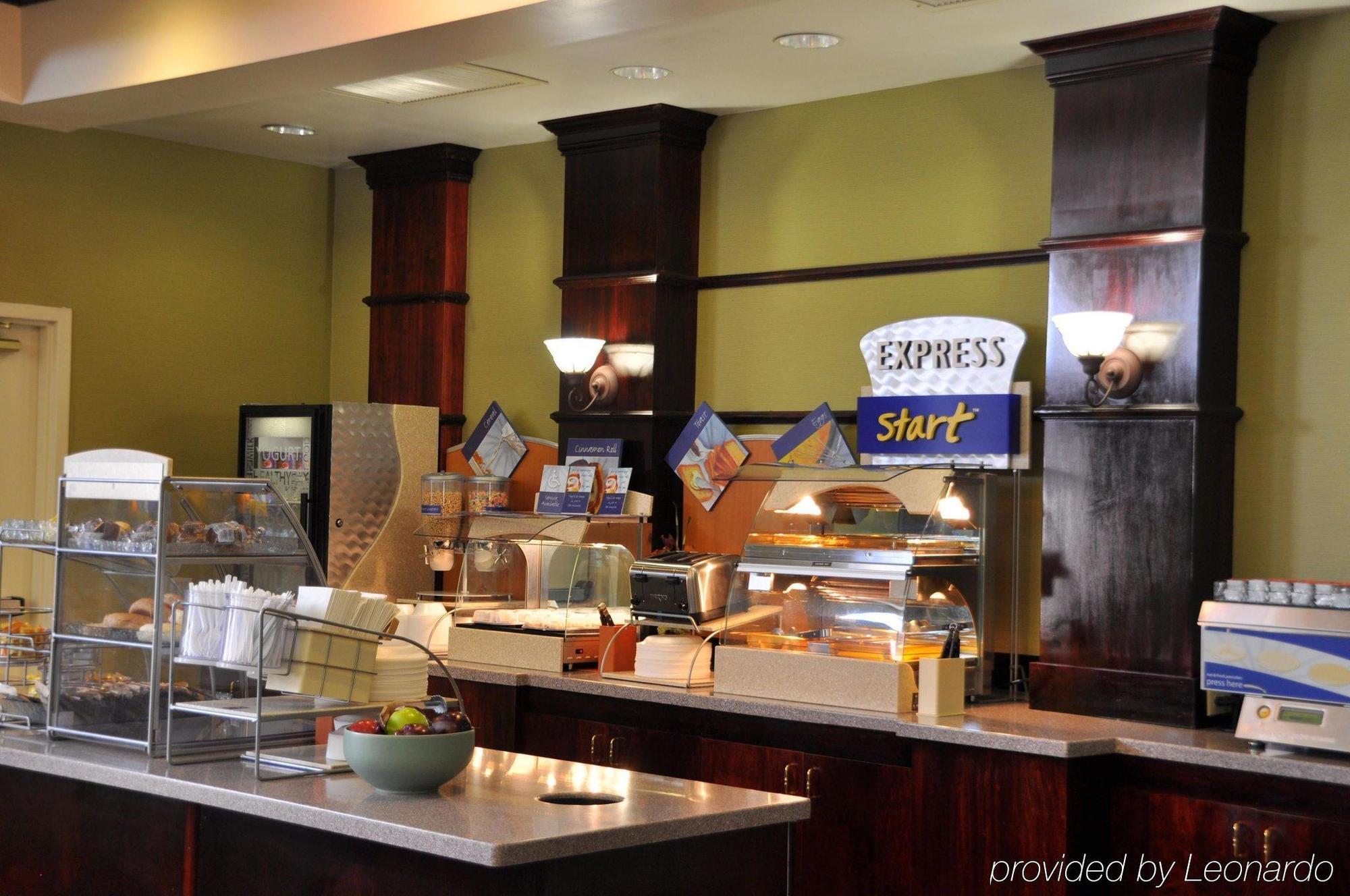 Holiday Inn Express Hotel & Suites Christiansburg By Ihg Esterno foto